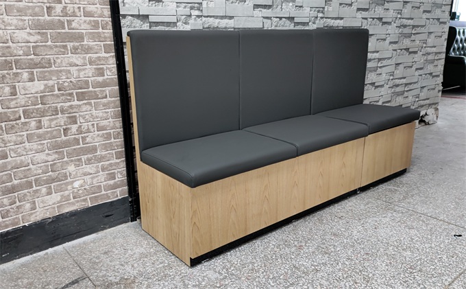 火鍋店中式休閑實(shí)木卡座